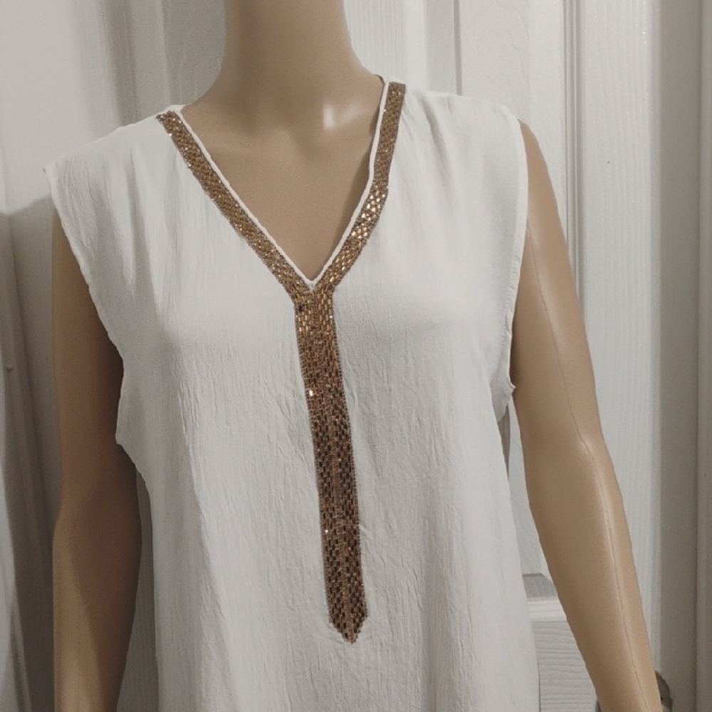 White Sleeveless Maxi Dress with Gold Accent - Picture 9 of 10
